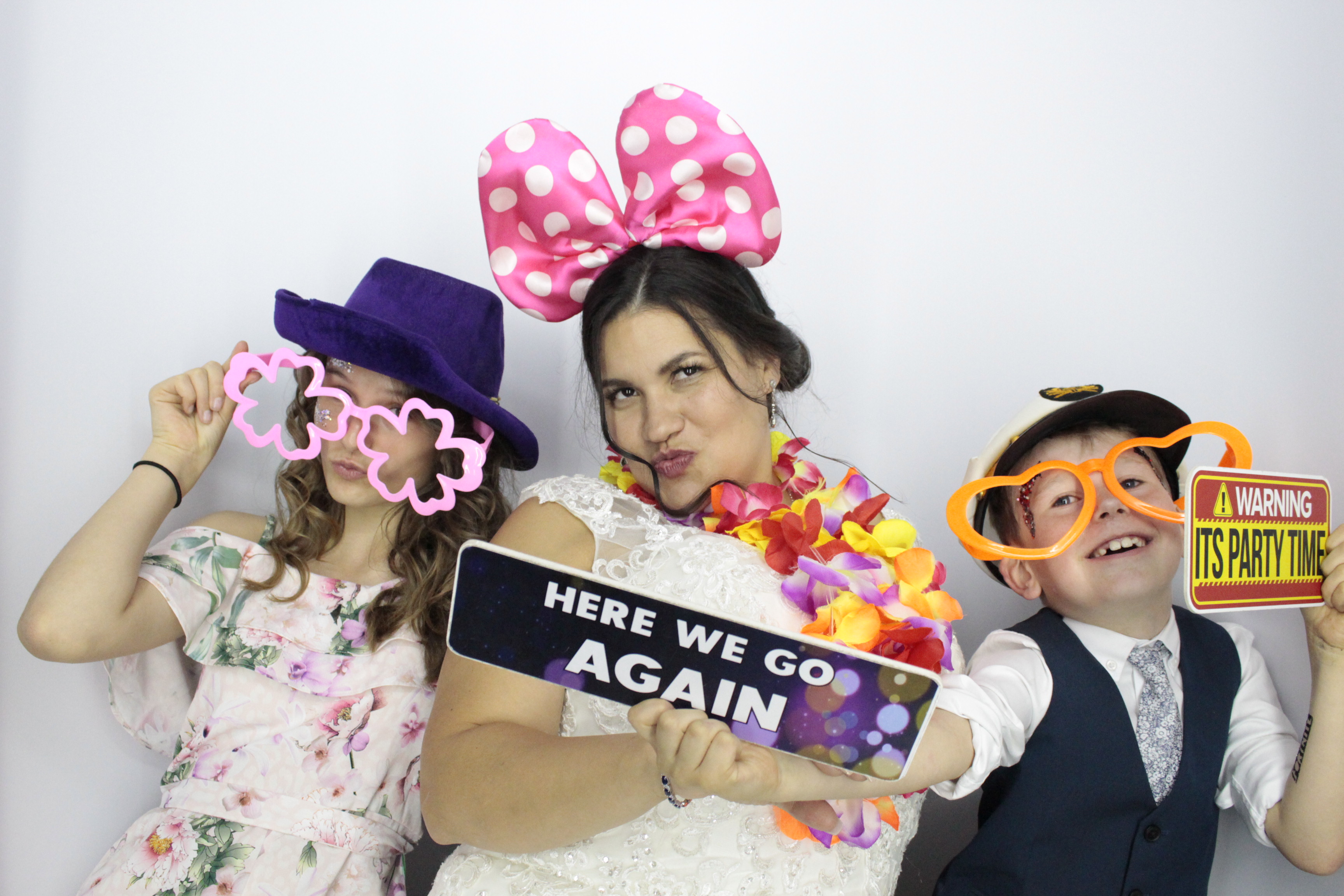 James and Natalie’s Wedding | View more photos from the event at gallery.myphotoboothexperience.co.uk/u/MyPhotoBoothExperienceLtd/James-and-Natalie’s-Wedding